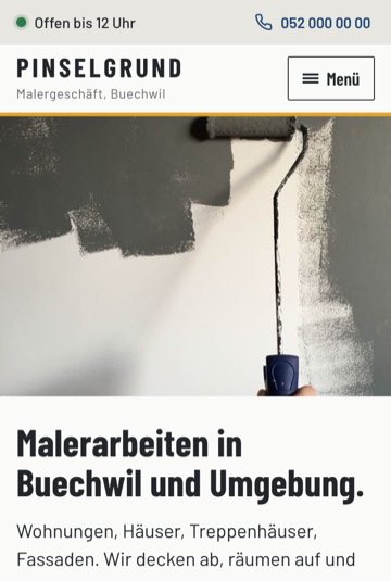 Startseite Pinselgrund am Handy: Malerrolle an einer grauen Wand, Titel «Malerarbeiten in Buechwil und Umgebung.»